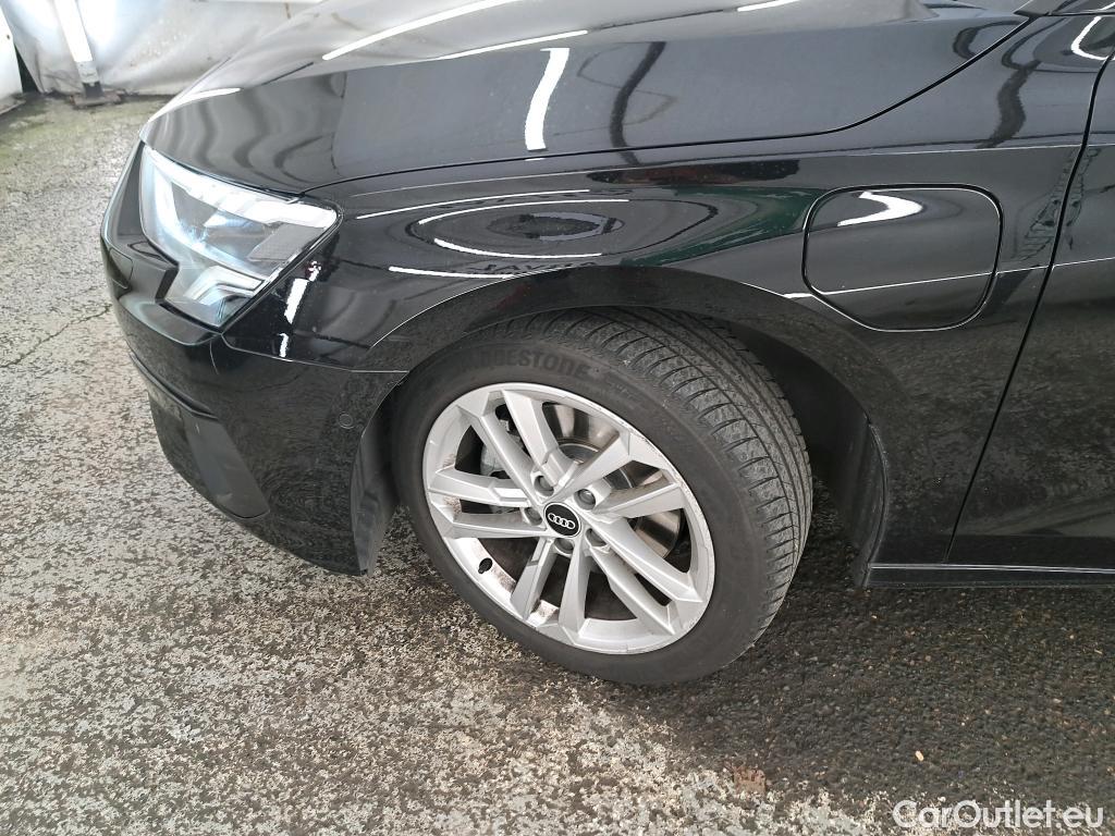 Audi  A3 AUDI  Sportback / 2020 / 5P / Berline 40 TFSI e 204 S Tronic Business Line #24