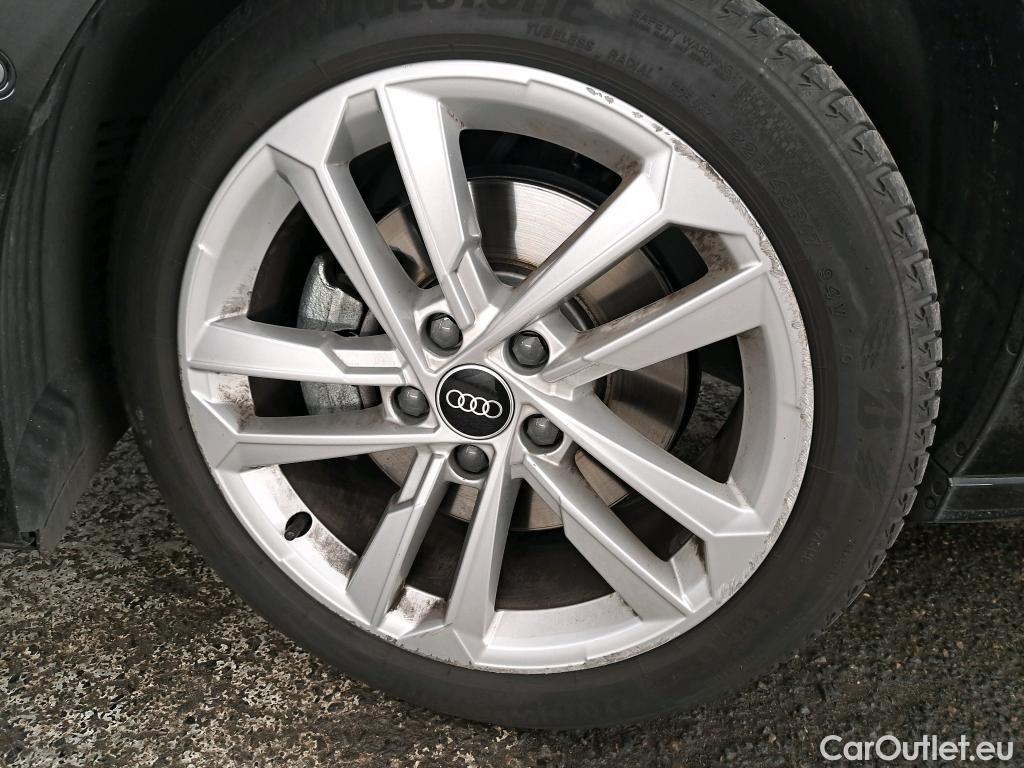  Audi  A3 AUDI  Sportback / 2020 / 5P / Berline 40 TFSI e 204 S Tronic Business Line #25