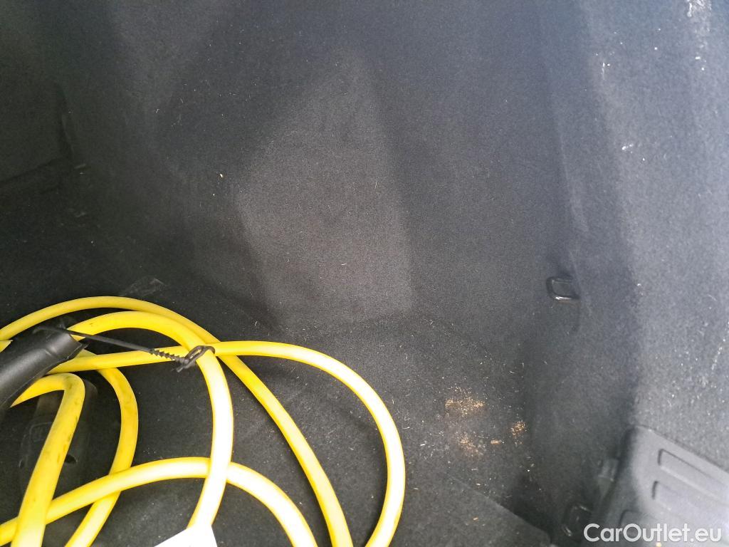  Audi  Q4 E-Tron  45 e-tron Design #2