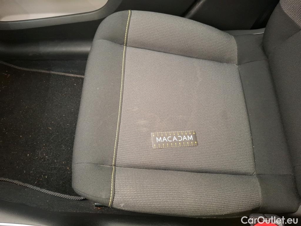  Citroen  C3  Shine 1.2 PureTech 110CV BVM6 6E #9