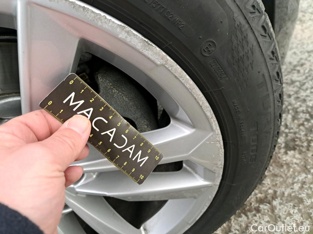  Audi  A3 AUDI  Sportback / 2020 / 5P / Berline 40 TFSI e 204 S Tronic Business Line #40