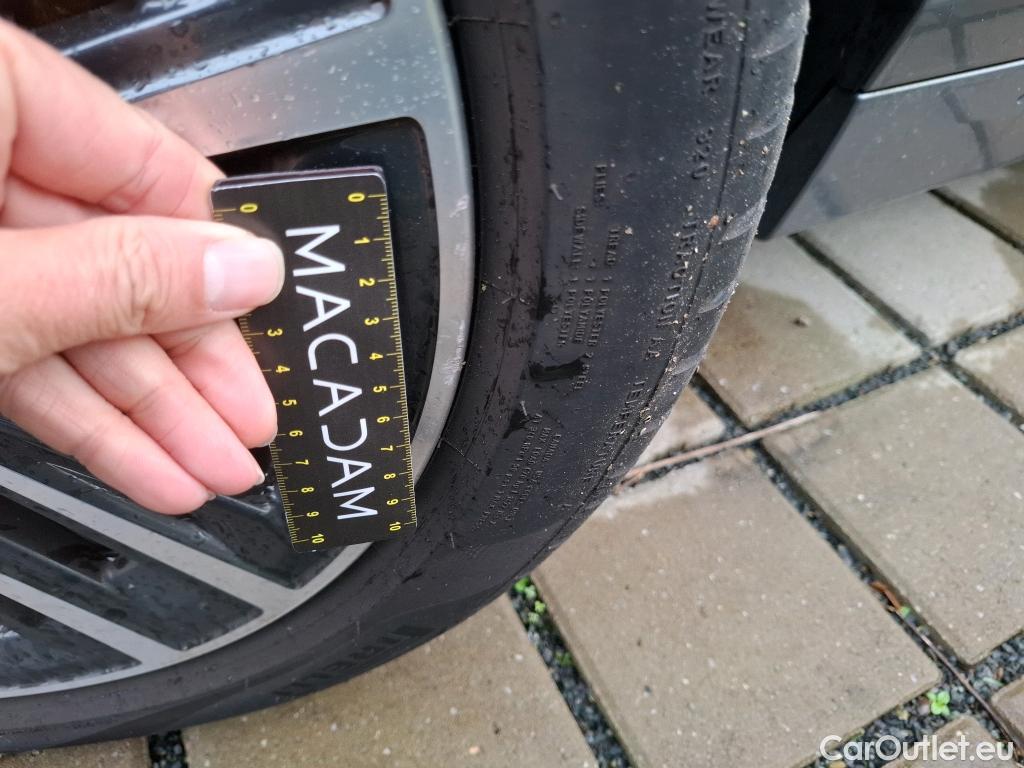  Bmw  Serie 1 BMW Série 1 / 2019 / 5P / Berline 116i DKG7 Business Design #4