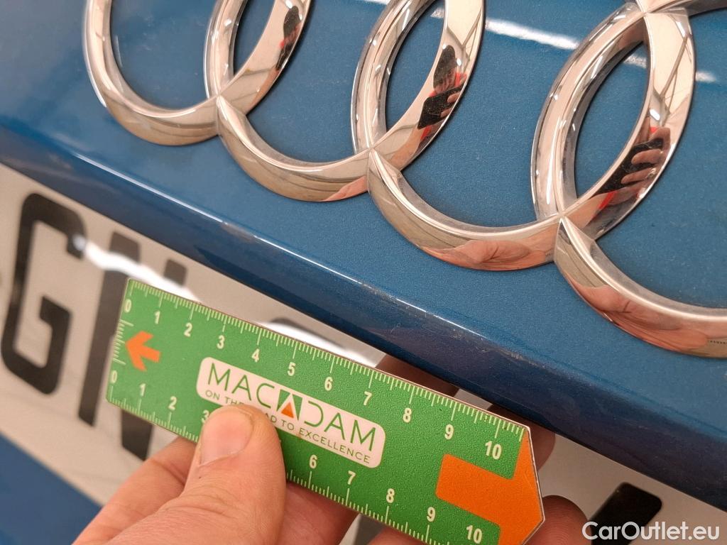  Audi  A3 AUDI  Sportback / 2020 / 5P / Berline 40 TFSI e 204 S Tronic Design Luxe #31