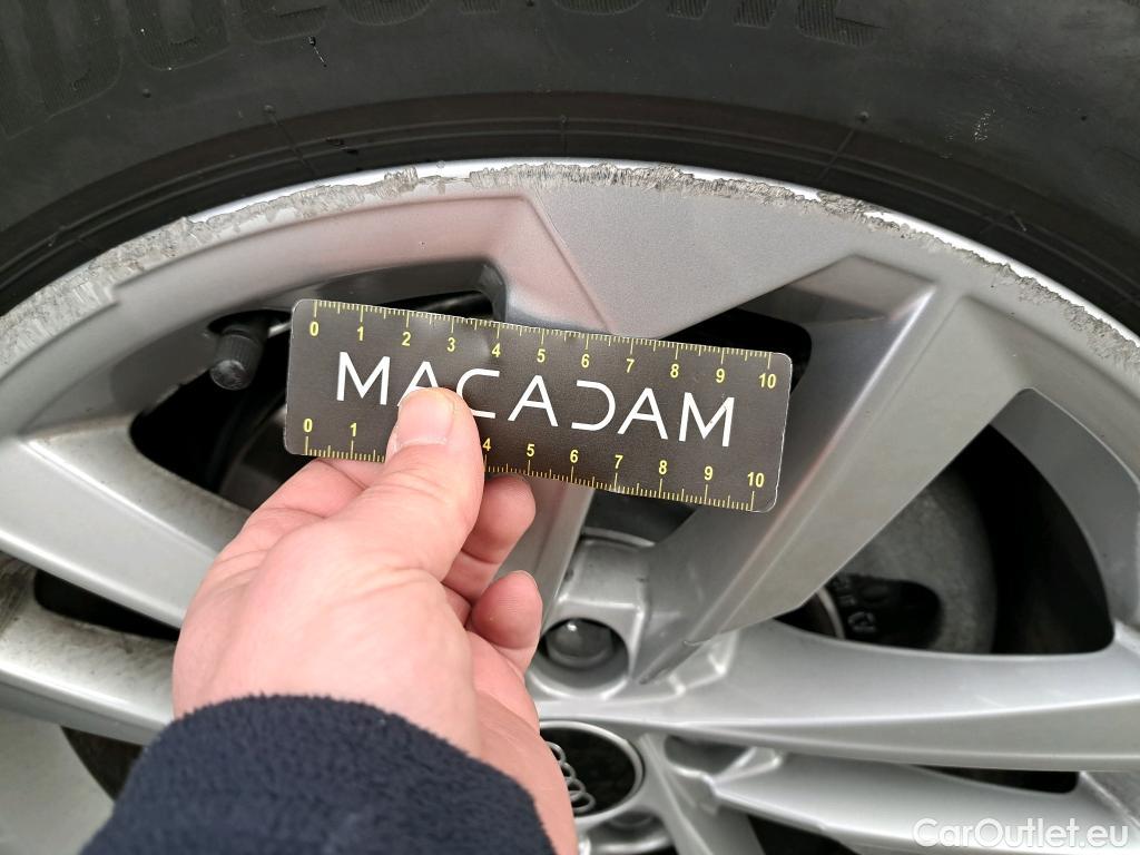  Audi  A3 AUDI  Sportback / 2020 / 5P / Berline 40 TFSI e 204 S Tronic Business Line #39