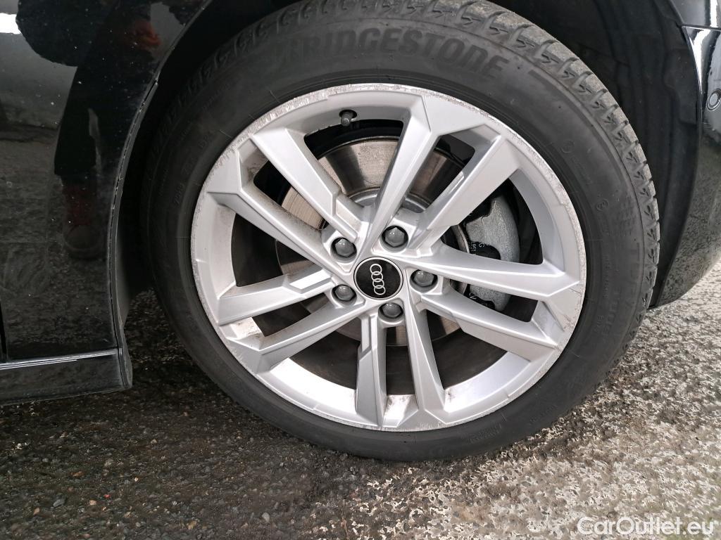  Audi  A3 AUDI  Sportback / 2020 / 5P / Berline 40 TFSI e 204 S Tronic Business Line #38