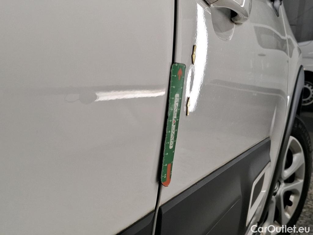  Citroen  C3  Société Feel 1.5 BlueHDI 100CV BVM6 E6d #8