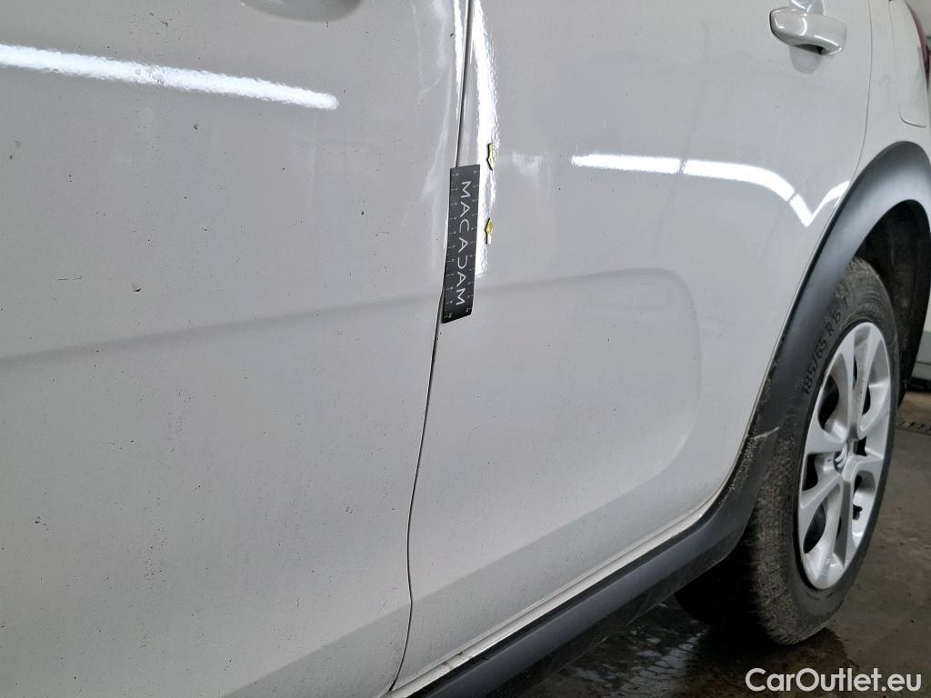  Citroen  C3 CITROEN  Société / 2020 / 5P / Berline PureTech 83 S&S BVM Feel Nav #39