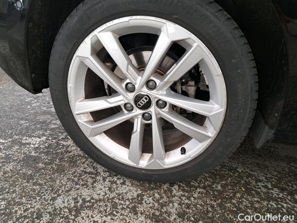  Audi  A3 AUDI  Sportback / 2020 / 5P / Berline 40 TFSI e 204 S Tronic Business Line #33