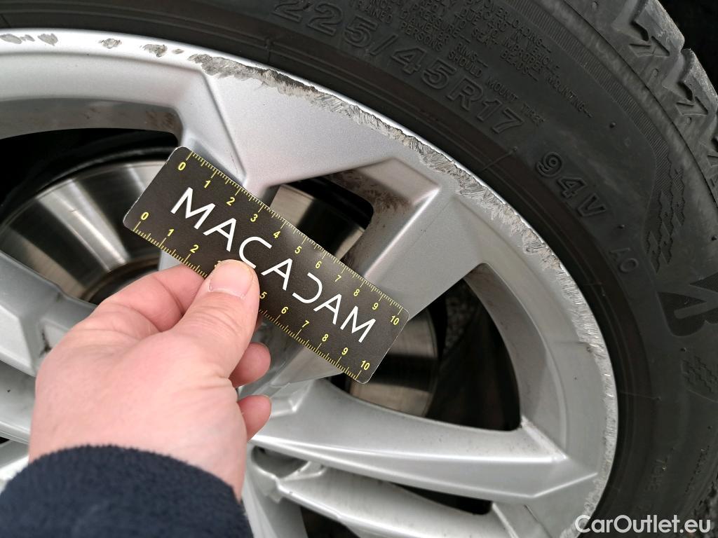  Audi  A3 AUDI  Sportback / 2020 / 5P / Berline 40 TFSI e 204 S Tronic Business Line #26