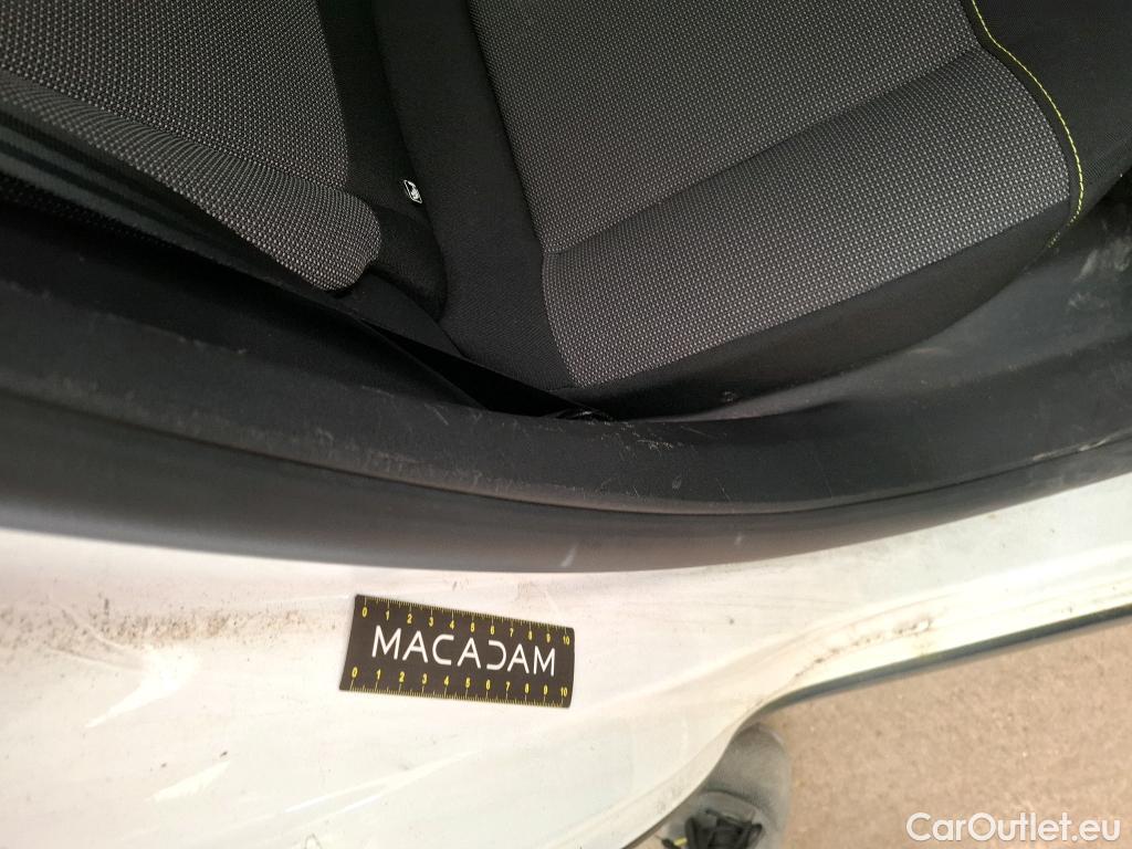  Citroen  C3  Feel 1.2 PureTech 80CV BVM5 E6 #23