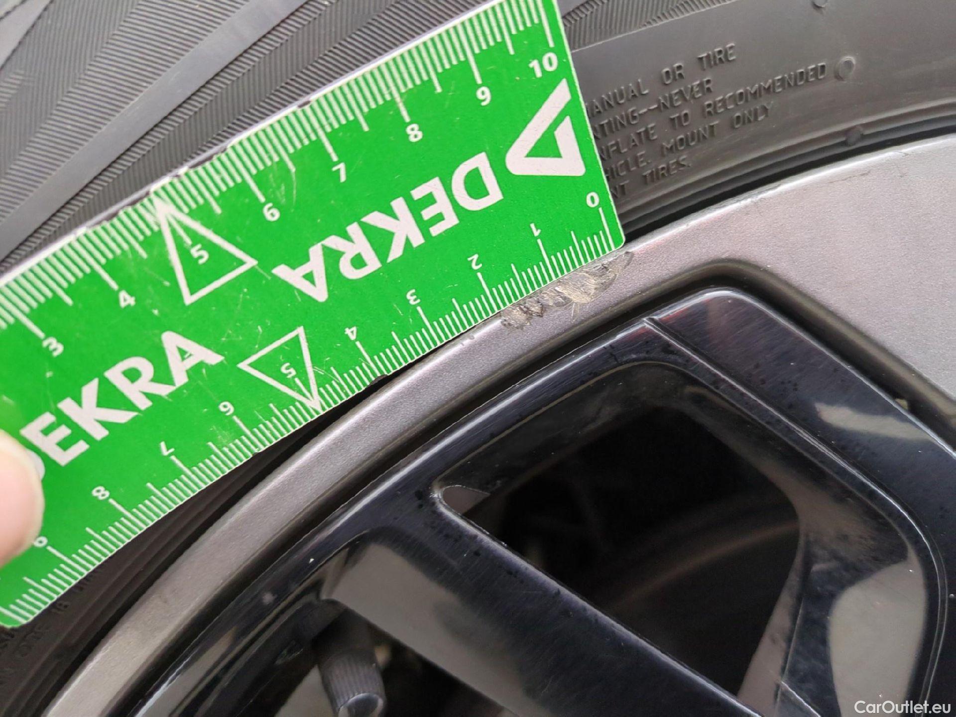  Citroen  C4  X Feel Pack 1.2 PureTech 130CV BVA8 6E #5