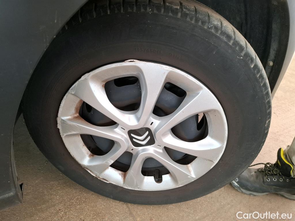  Citroen  C3  Feel 1.2 PureTech 80CV BVM5 E6 #37