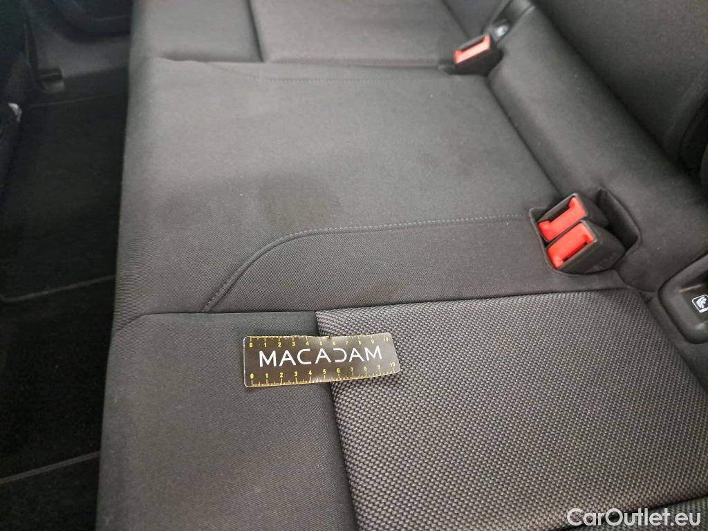  Audi  Q4 E-Tron  45 e-tron Design #21