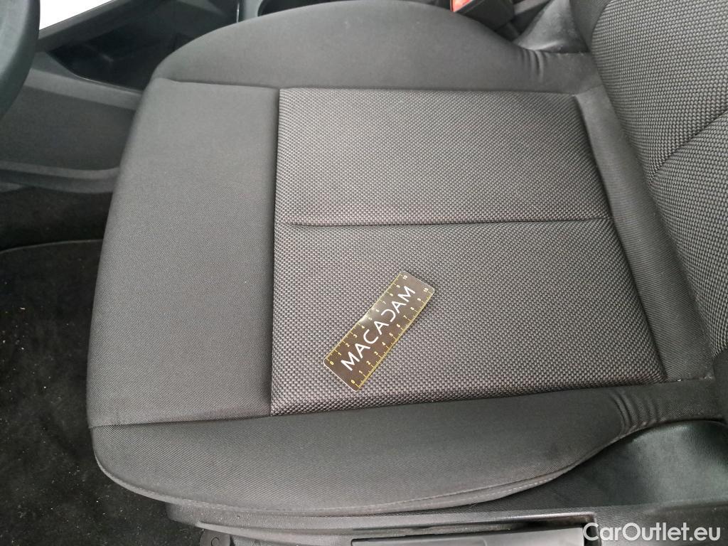  Audi  Q4 E-Tron  45 e-tron Design #20