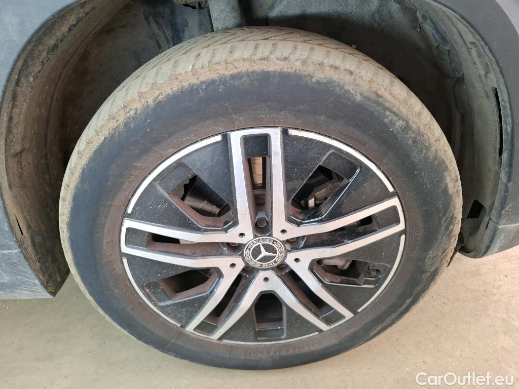  Mercedes  GLA MERCEDES-BENZ  / 2020 / 5P / SUV 1.3  250 e BUSINESS LINE DCT #34