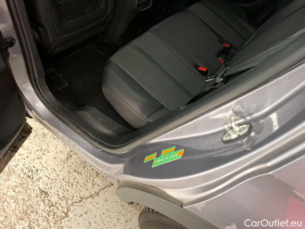  Peugeot  3008  II Allure Pack 1.2 PureTech 130CV BVM6 E6d #13