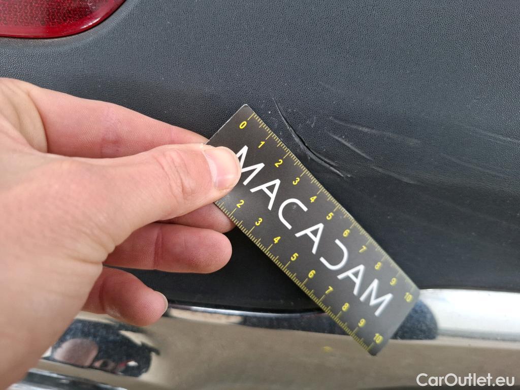  Mercedes  GLA MERCEDES-BENZ  / 2020 / 5P / SUV 1.3  250 e BUSINESS LINE DCT #94