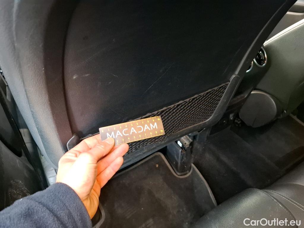  Mercedes  GLA MERCEDES-BENZ  / 2020 / 5P / SUV 1.3  250 e BUSINESS LINE DCT #50