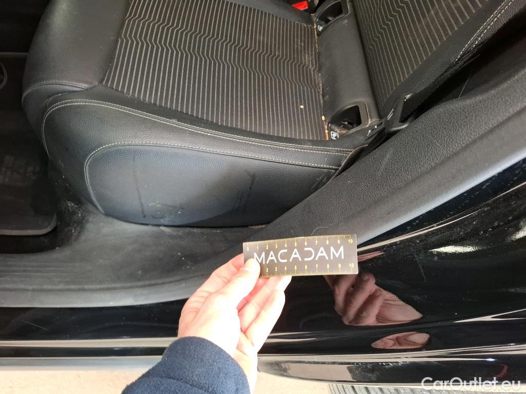  Mercedes  GLA MERCEDES-BENZ  / 2020 / 5P / SUV 1.3  250 e BUSINESS LINE DCT #88