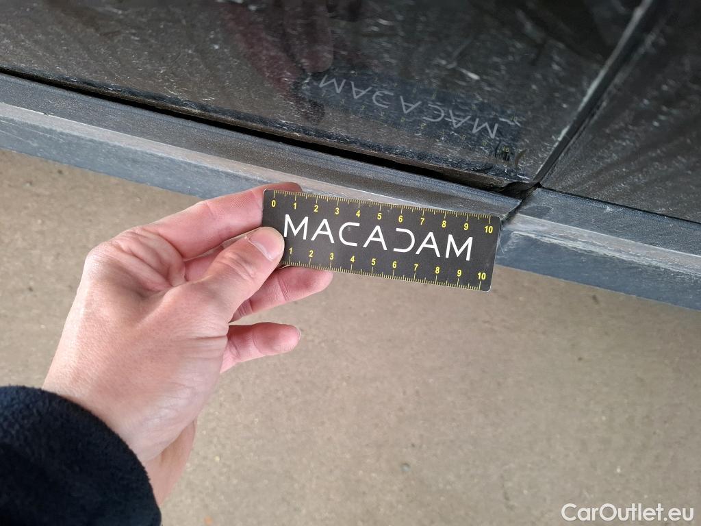  Mercedes  GLA MERCEDES-BENZ  / 2020 / 5P / SUV 1.3  250 e BUSINESS LINE DCT #101