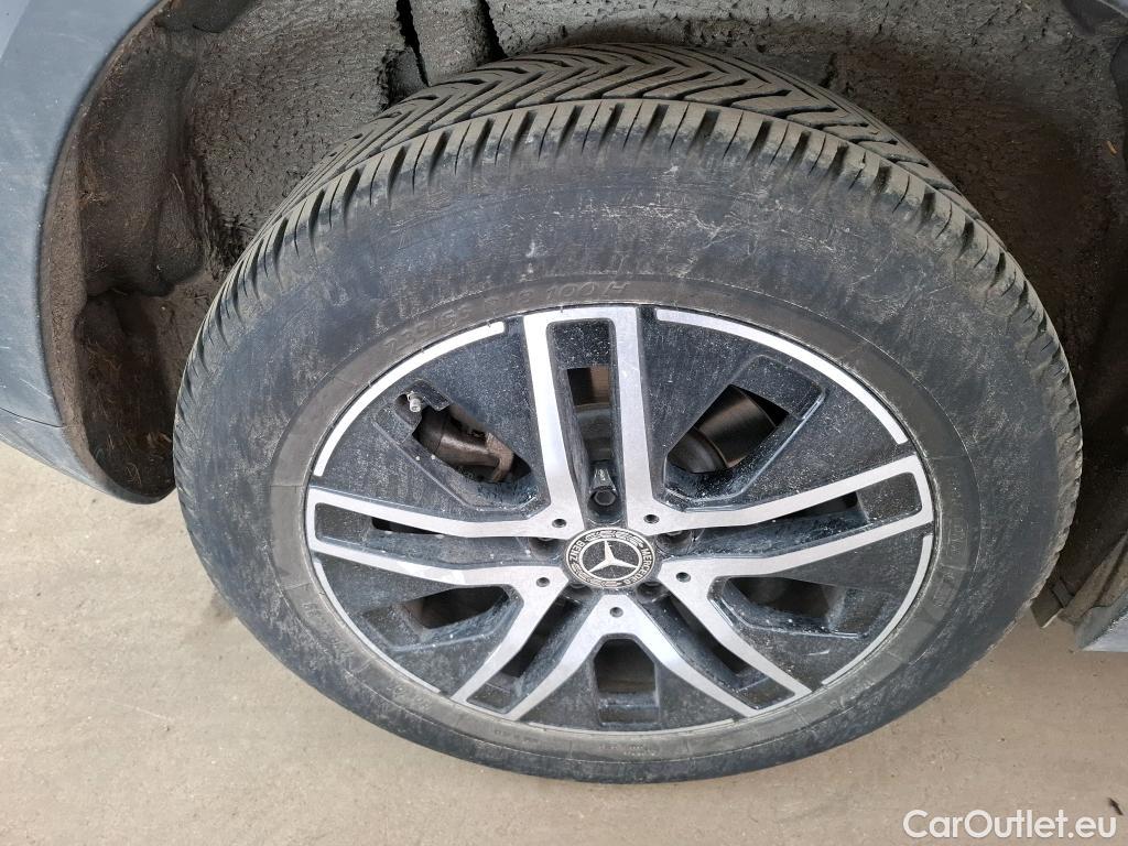  Mercedes  GLA MERCEDES-BENZ  / 2020 / 5P / SUV 1.3  250 e BUSINESS LINE DCT #95