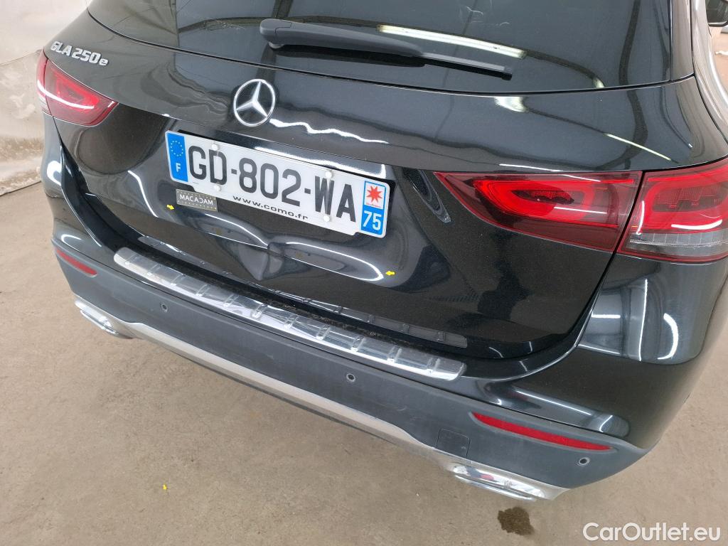  Mercedes  GLA MERCEDES-BENZ  / 2020 / 5P / SUV 1.3  250 e BUSINESS LINE DCT #1