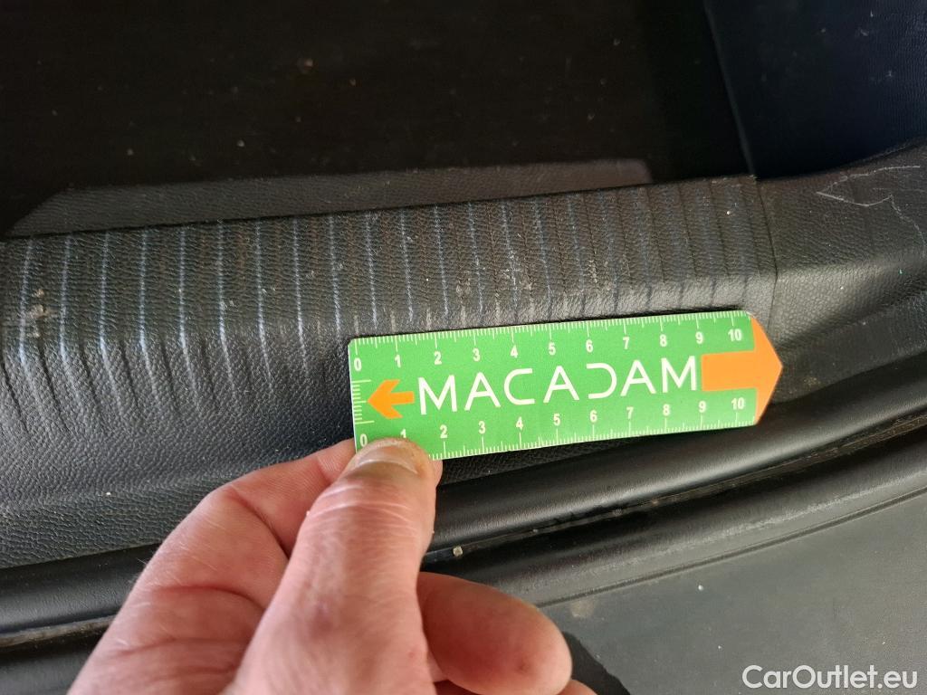  Peugeot  2008  Active Business 1.2 PureTech 100CV BVM6 E6d #116