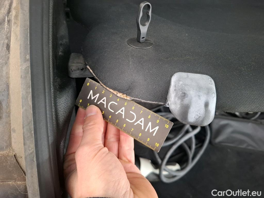  Mercedes  GLA MERCEDES-BENZ  / 2020 / 5P / SUV 1.3  250 e BUSINESS LINE DCT #47