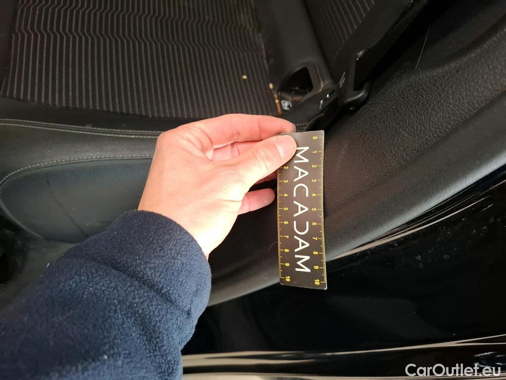  Mercedes  GLA MERCEDES-BENZ  / 2020 / 5P / SUV 1.3  250 e BUSINESS LINE DCT #89