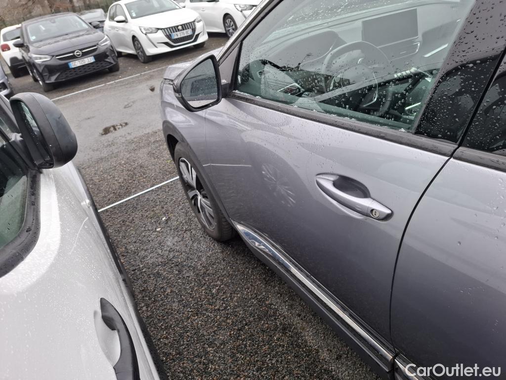  Peugeot  3008  II Allure Pack 1.2 PureTech 130CV BVM6 E6d #50