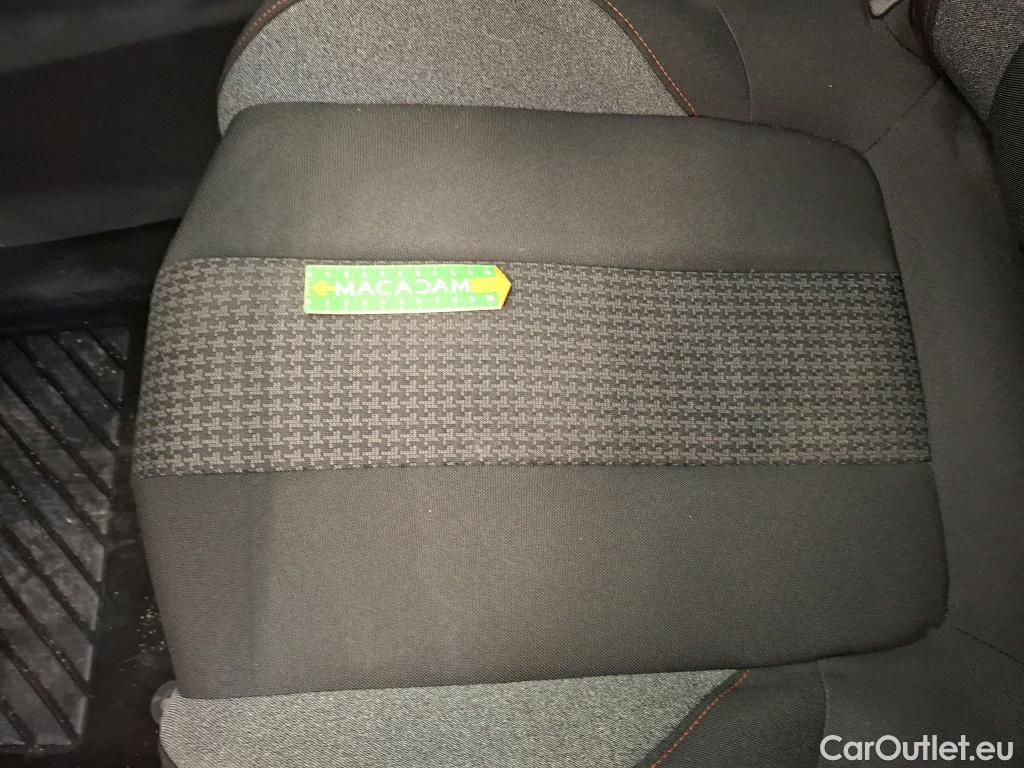  Peugeot  3008  II Active Pack 1.5 HDi 130CV BVA8 E6d #14