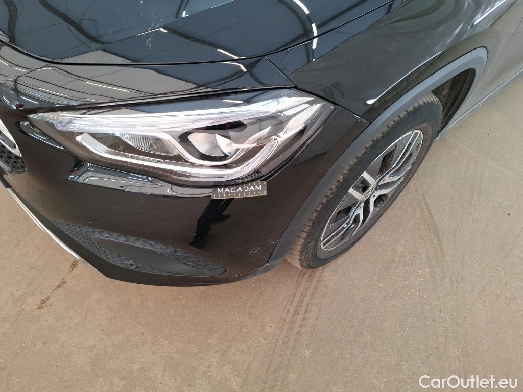  Mercedes  GLA MERCEDES-BENZ  / 2020 / 5P / SUV 1.3  250 e BUSINESS LINE DCT #86