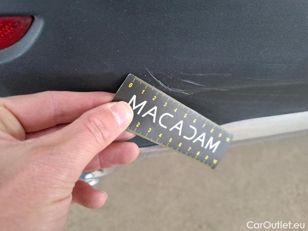  Mercedes  GLA MERCEDES-BENZ  / 2020 / 5P / SUV 1.3  250 e BUSINESS LINE DCT #93