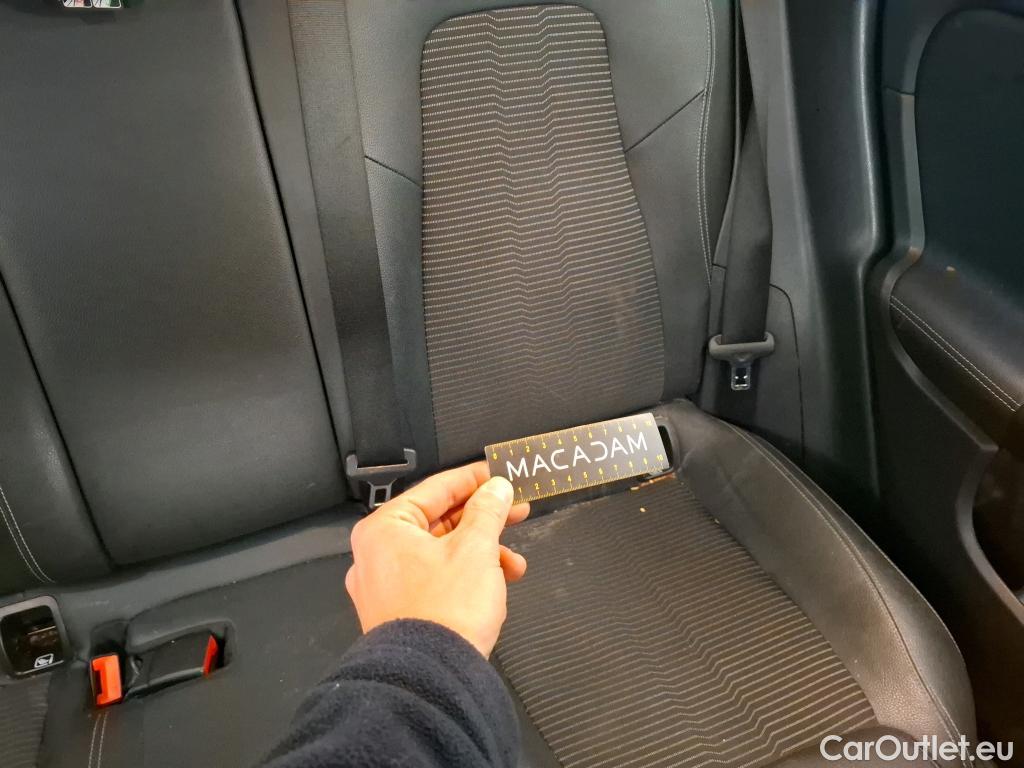  Mercedes  GLA MERCEDES-BENZ  / 2020 / 5P / SUV 1.3  250 e BUSINESS LINE DCT #82