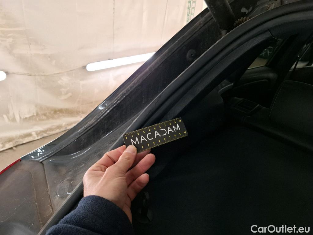  Mercedes  GLA MERCEDES-BENZ  / 2020 / 5P / SUV 1.3  250 e BUSINESS LINE DCT #48