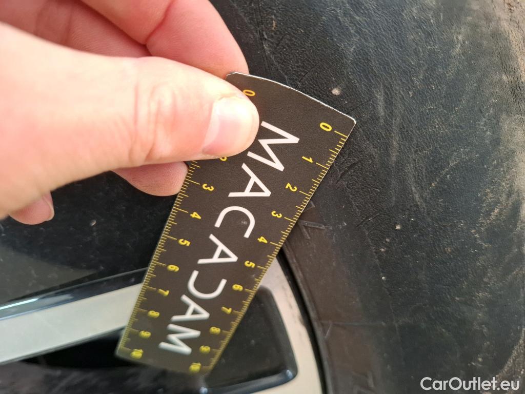  Mercedes  GLA MERCEDES-BENZ  / 2020 / 5P / SUV 1.3  250 e BUSINESS LINE DCT #35