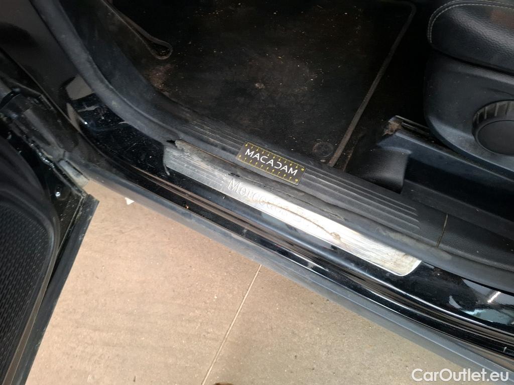  Mercedes  GLA MERCEDES-BENZ  / 2020 / 5P / SUV 1.3  250 e BUSINESS LINE DCT #70