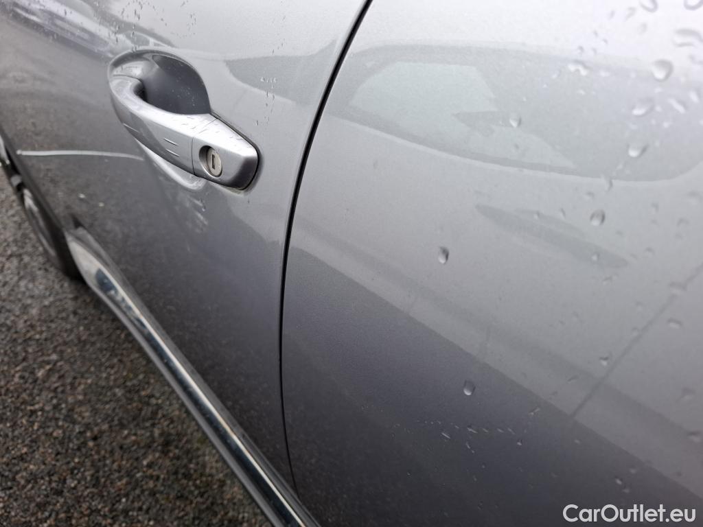  Peugeot  3008  II Allure Pack 1.2 PureTech 130CV BVM6 E6d #46