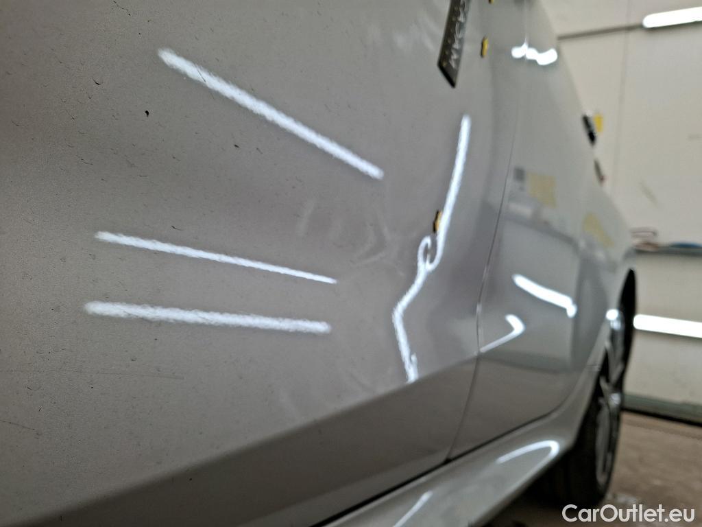  Toyota  Yaris TOYOTA  Hybride / 2019 / 5P / Berline Hybride 116h Iconic #11