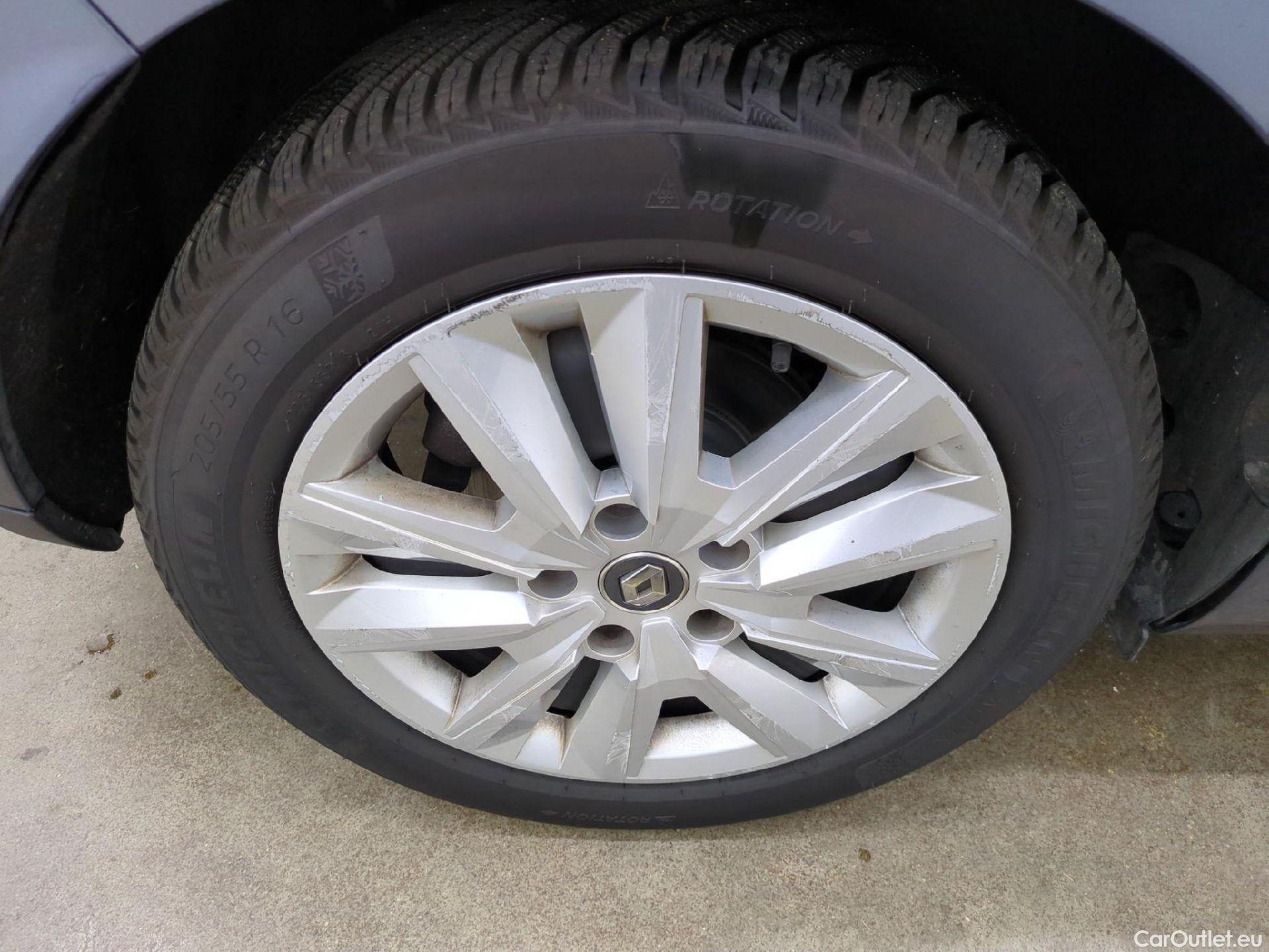  Renault  Megane  IV Berline 5pt. Business 1.5 dCi 115CV BVM6 E6d #12