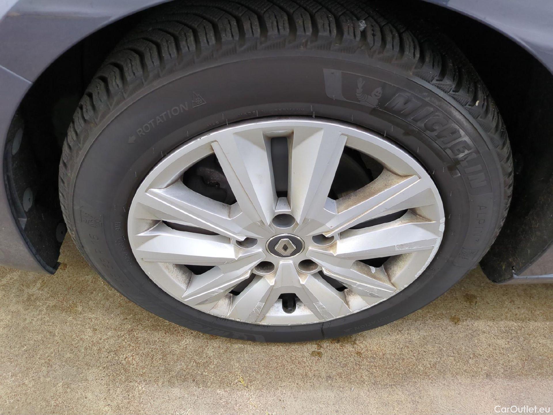  Renault  Megane  IV Berline 5pt. Business 1.5 dCi 115CV BVM6 E6d #10