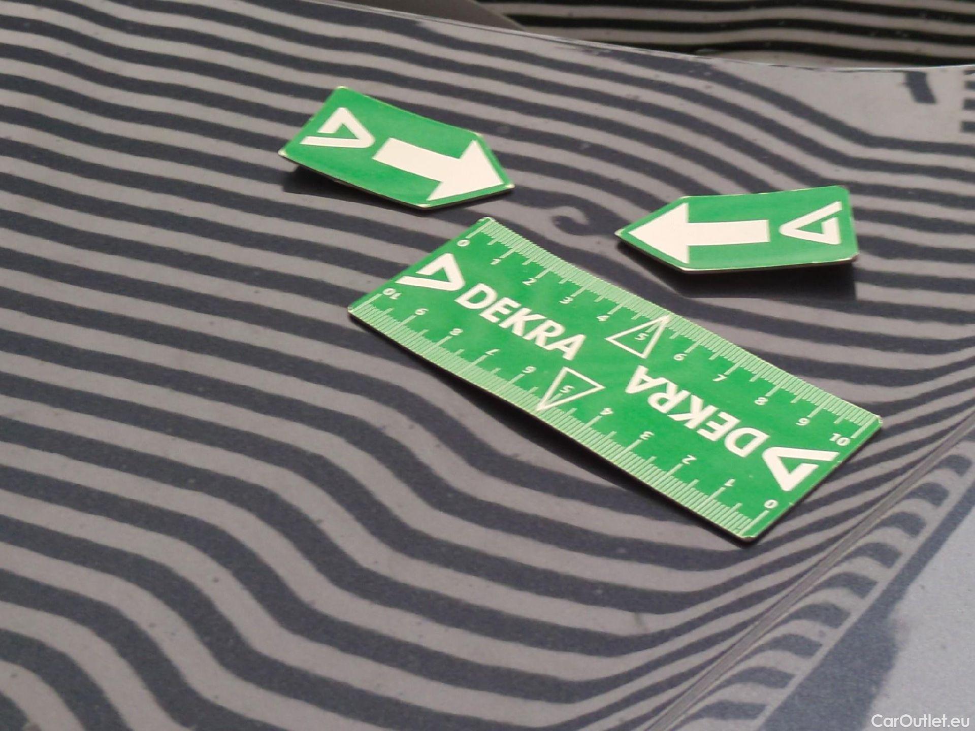  Renault  Megane  IV Berline 5pt. Business 1.5 dCi 115CV BVM6 E6d #25