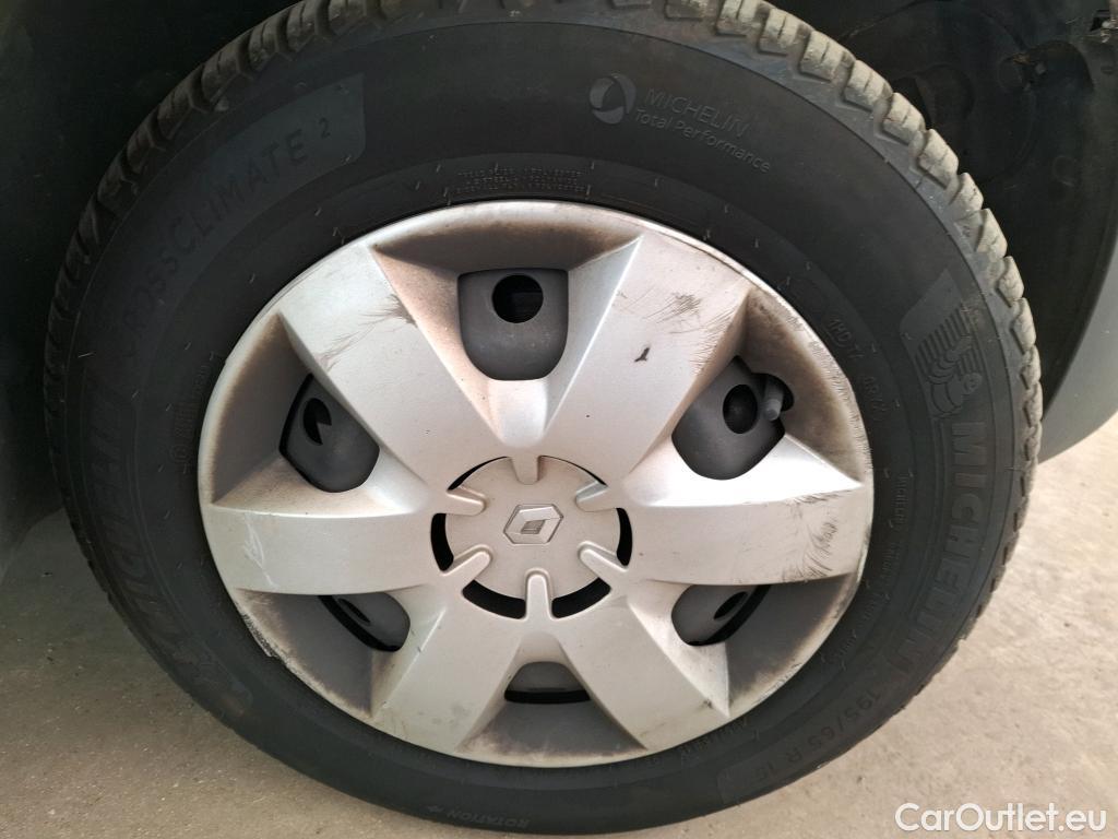  Renault  Kangoo  Express Confort (L1) 1.5 dCi 90CV BVM5 E6 #21