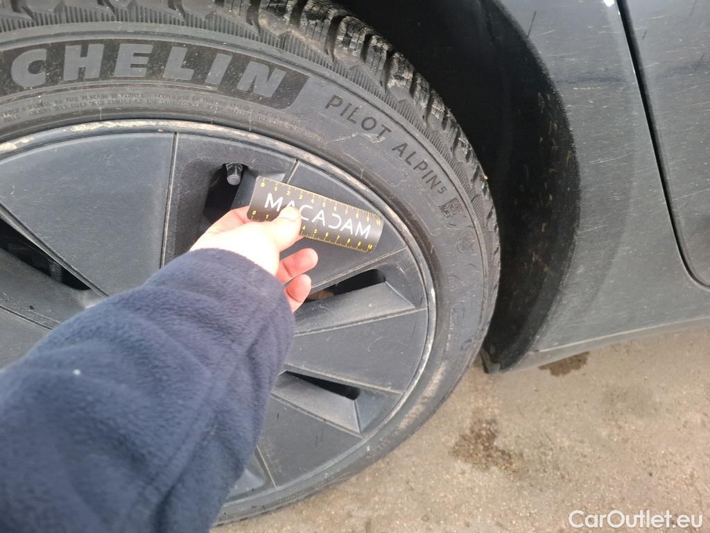  Tesla  Model 3 TESLA  / 2018 / 4P / Berline Grande Autonomie Dual-Motor AWD #20