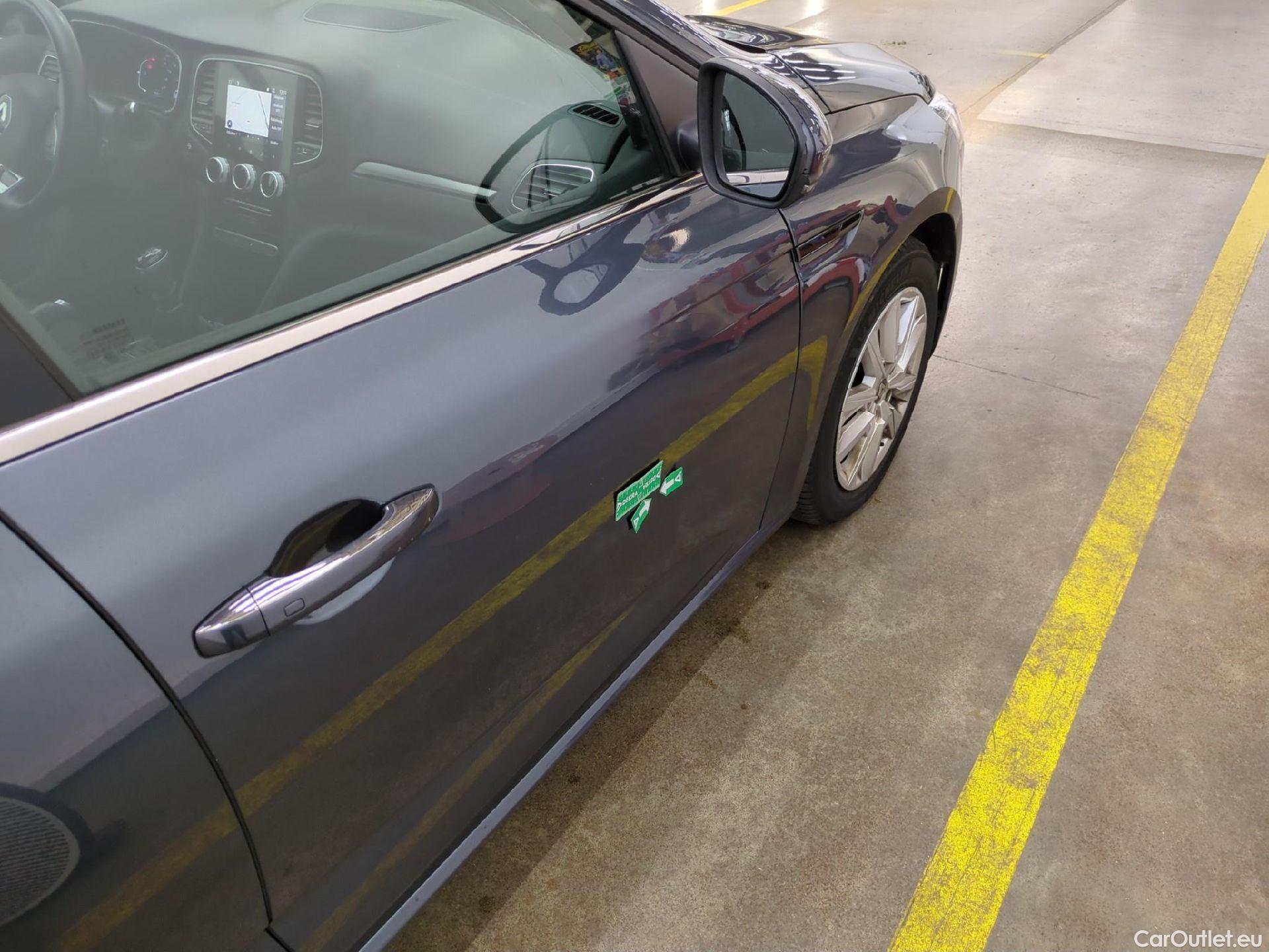  Renault  Megane  IV Berline 5pt. Business 1.5 dCi 115CV BVM6 E6d #39