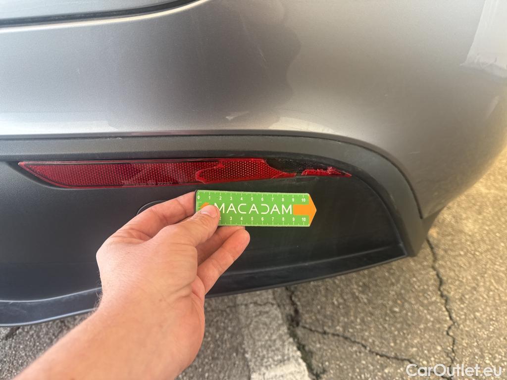  Tesla  Model Y TESLA  / 2020 / 5P / SUV Performance Dual-Motor AWD #15