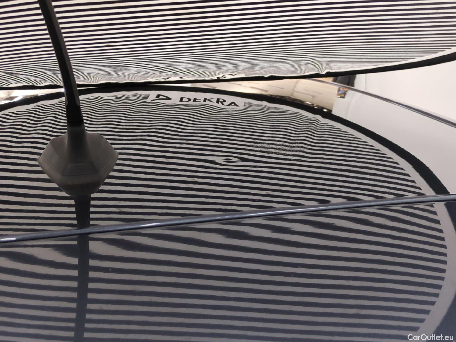  Renault  Megane  IV Berline 5pt. Business 1.5 dCi 115CV BVM6 E6d #17