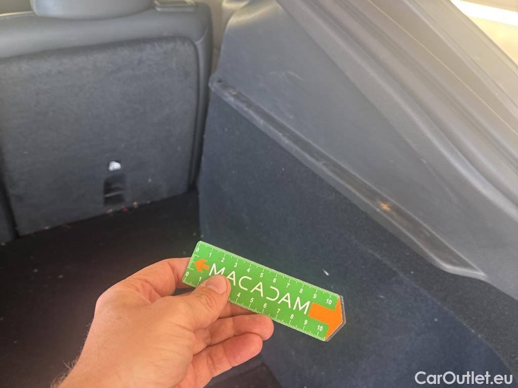  Tesla  Model Y TESLA  / 2020 / 5P / SUV Performance Dual-Motor AWD #4