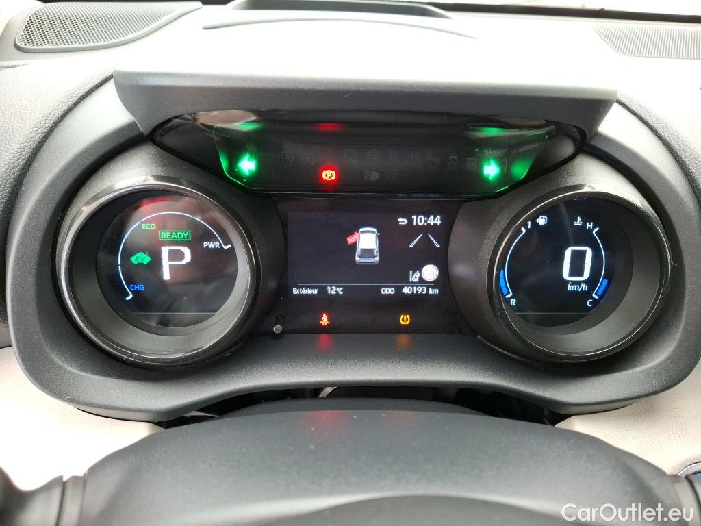  Toyota  Yaris TOYOTA  Hybride / 2019 / 5P / Berline Hybride 116h Iconic #17