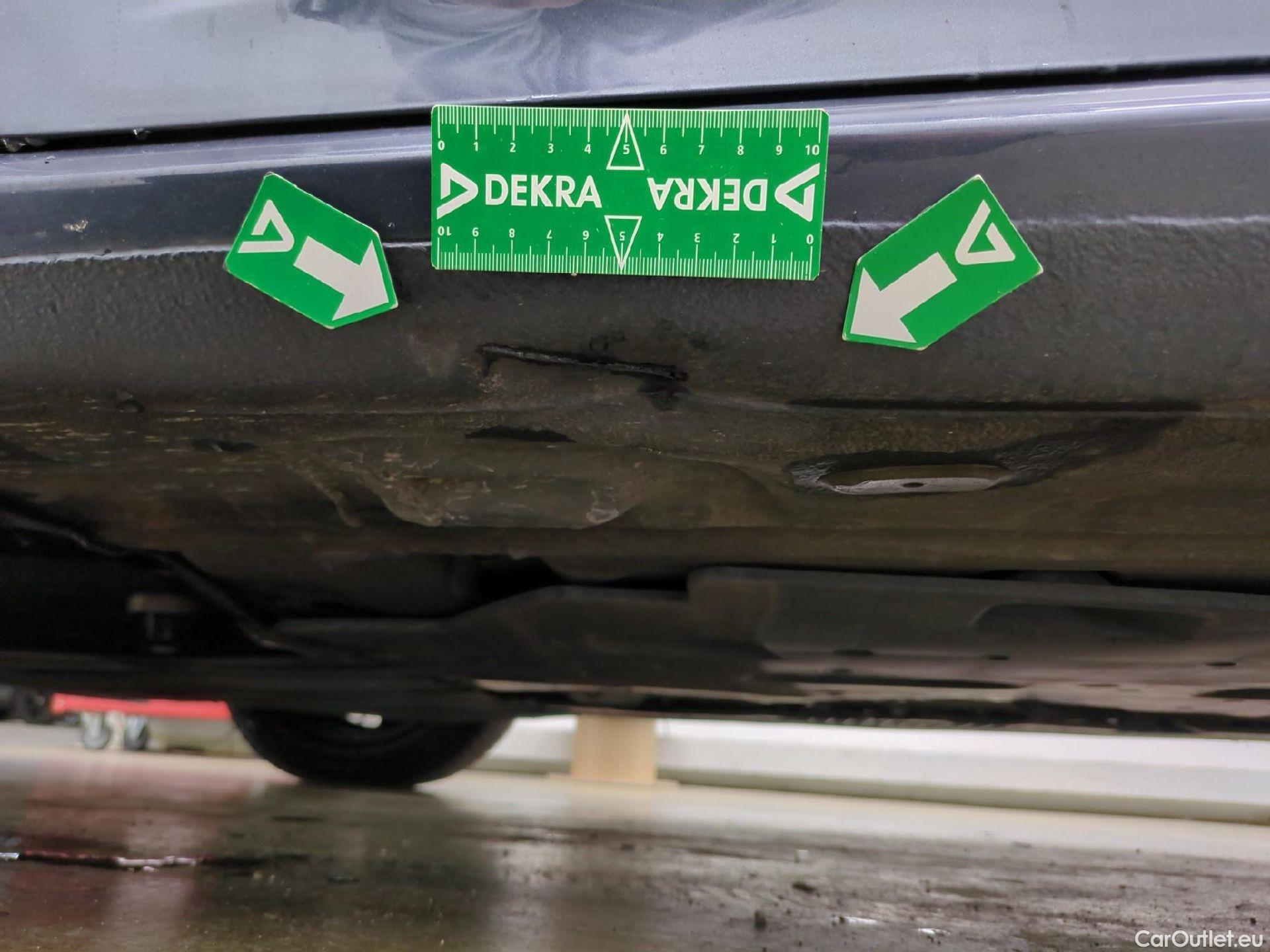  Renault  Megane  IV Berline 5pt. Business 1.5 dCi 115CV BVM6 E6d #29